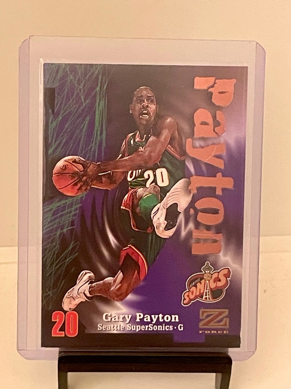 Gary Payton 1997-98 Skybox Z-force Seattle SuperSonics